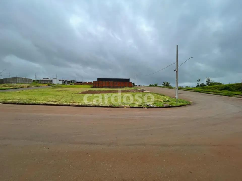 terreno à venda em Ibiporã