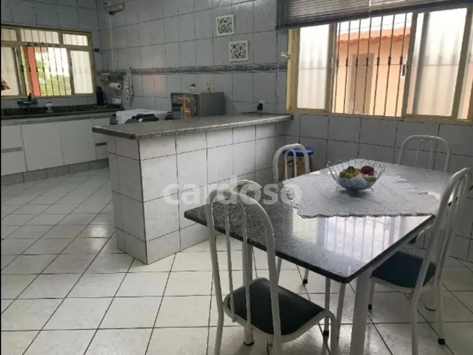 casa à venda em Ibiporã