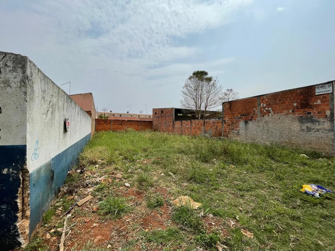 terreno à venda no Conjunto Habitacional José Corrêa, Jataizinho