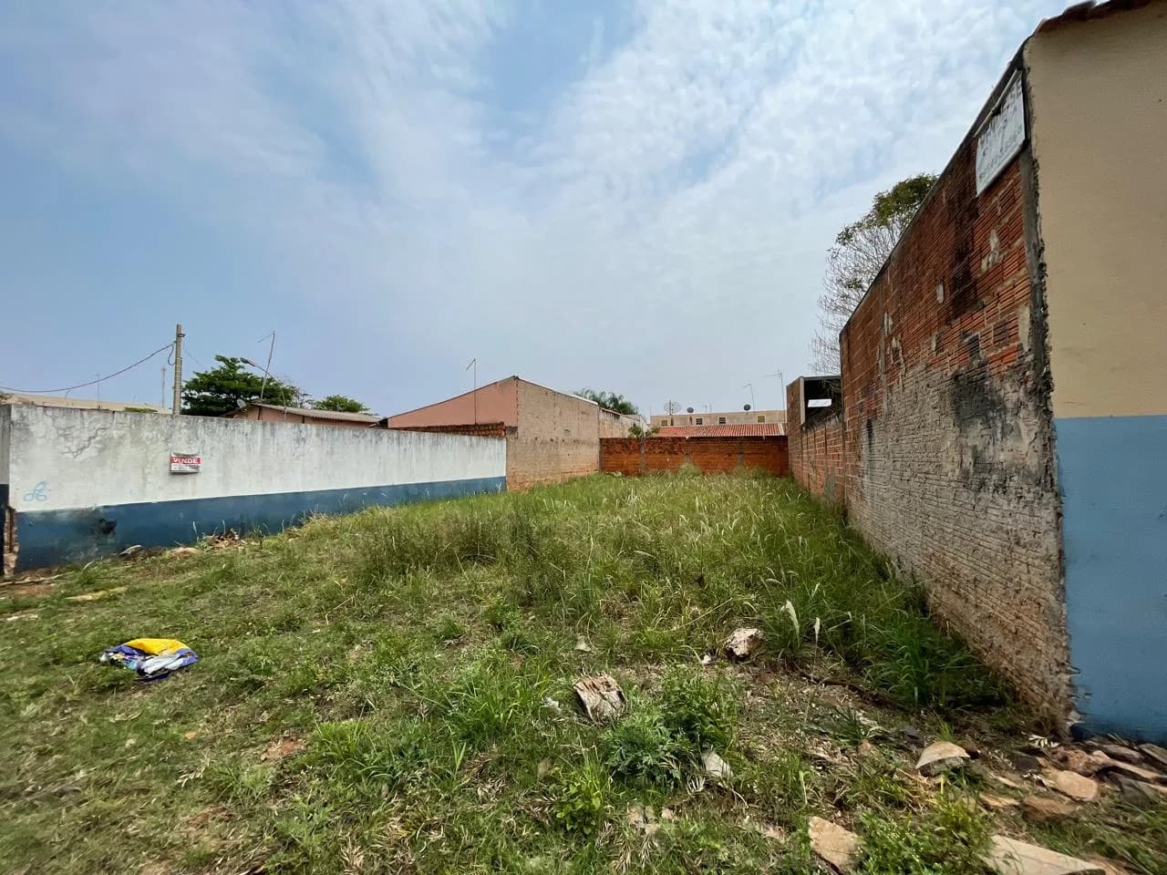 terreno à venda no Conjunto Habitacional José Corrêa, Jataizinho