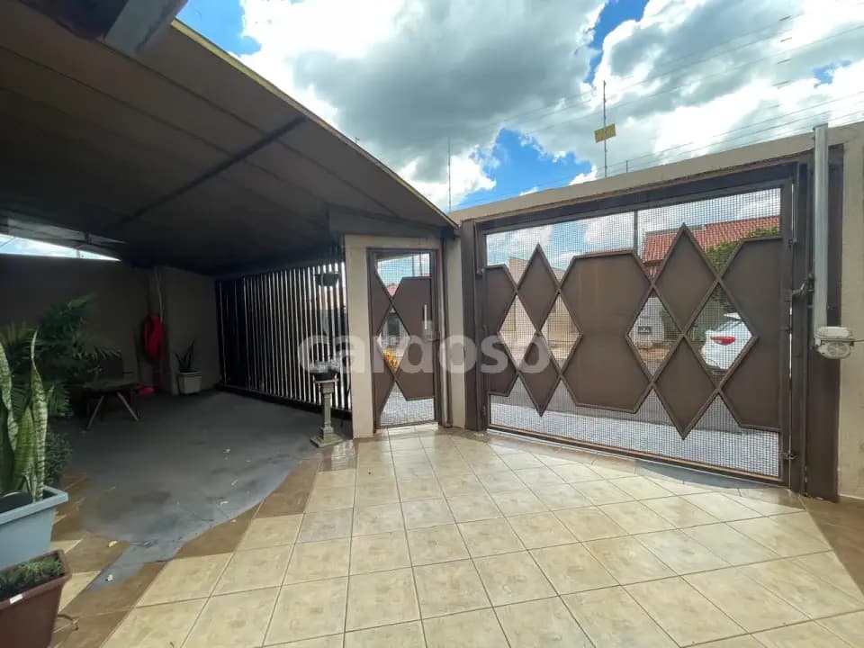 casa à venda em Ibiporã