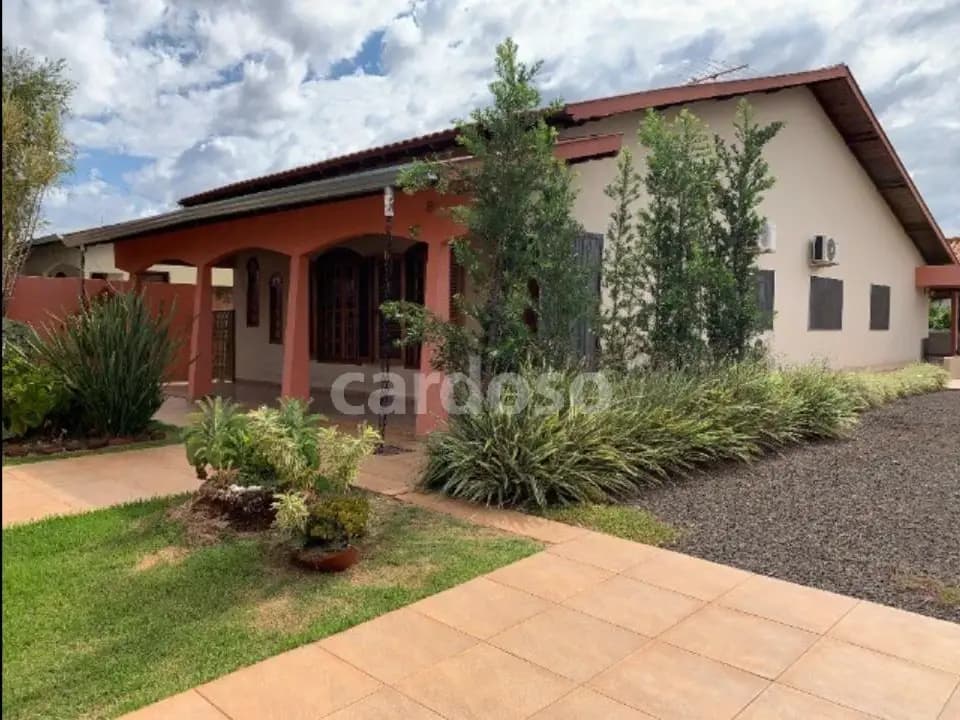 casa à venda em Ibiporã