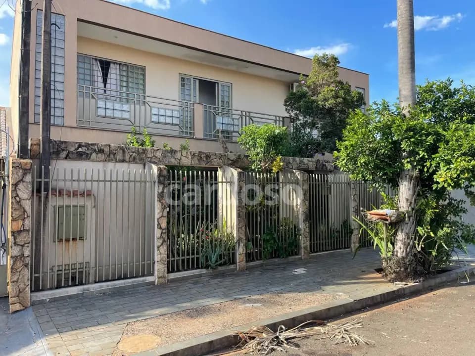 sobrado à venda em Ibiporã