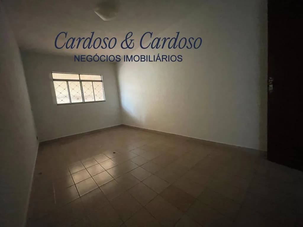 casa à venda no Jardim Lourenço Bacarim, Ibiporã