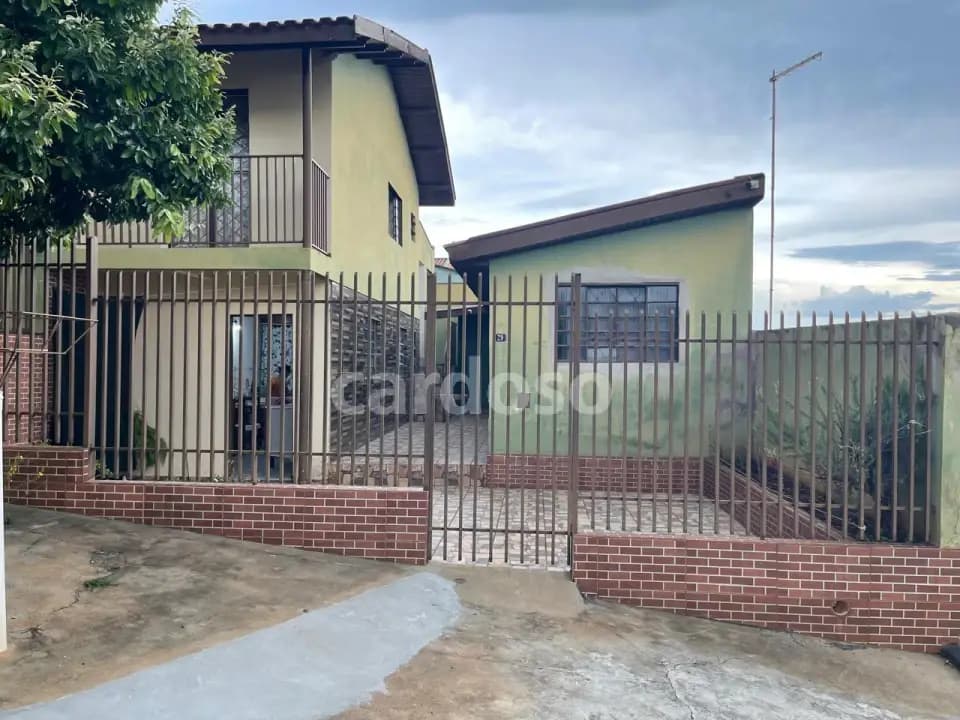 casa à venda em Ibiporã