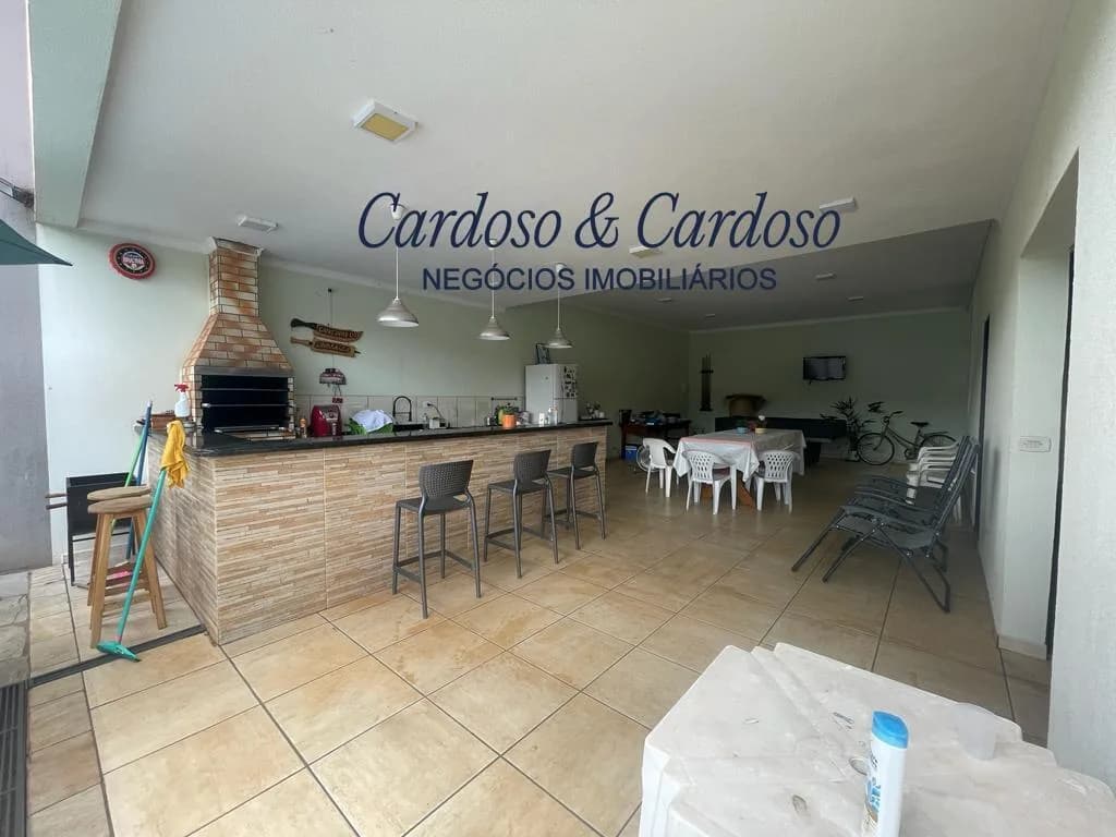 sobrado à venda no Residencial do Lago I, Ibiporã