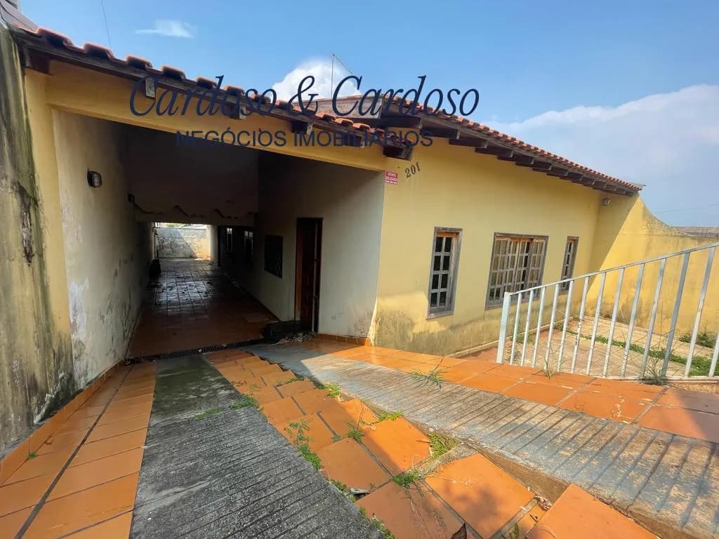 casa à venda no Jardim Lourenço Bacarim, Ibiporã
